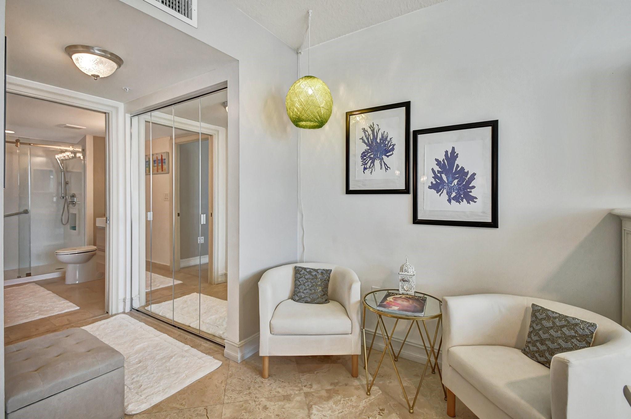PALMETTO PLACE CONDO - Residential Lease
