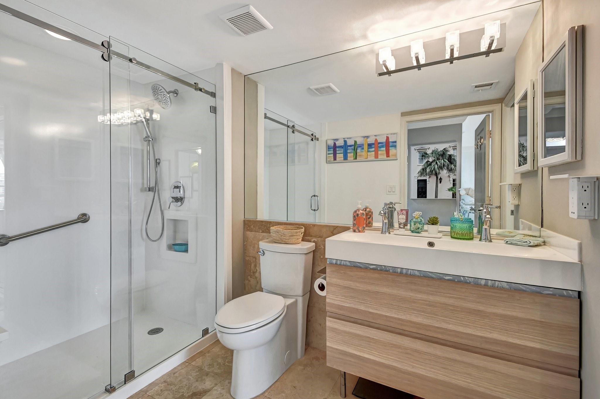 PALMETTO PLACE CONDO - Residential Lease