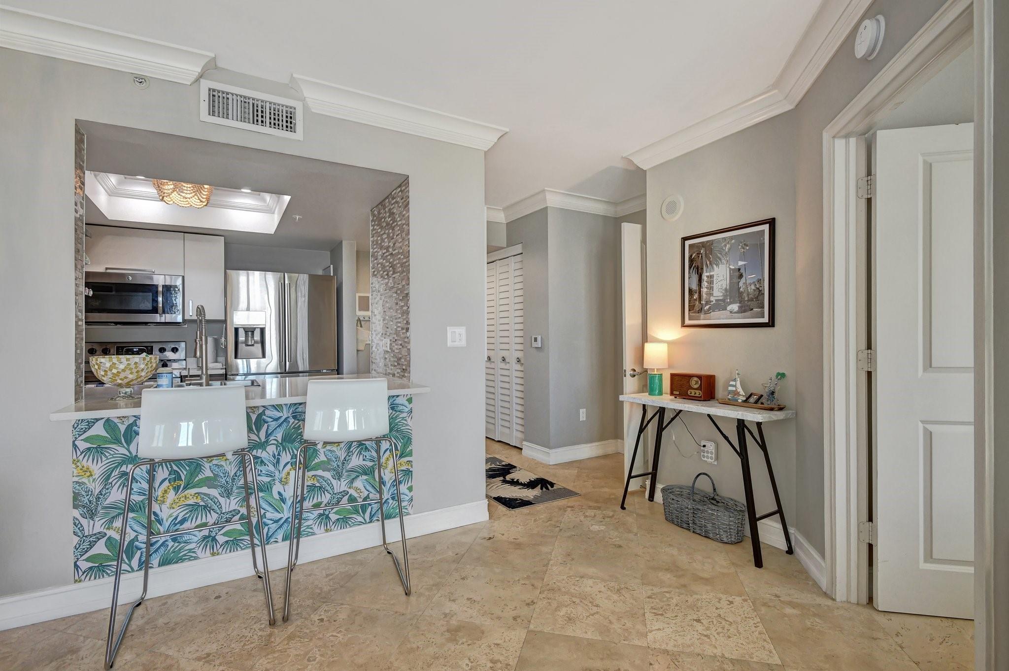 PALMETTO PLACE CONDO - Residential Lease