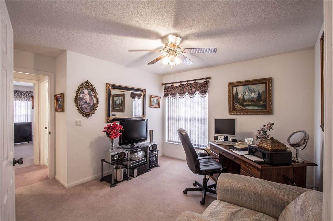Island Lakes - Residential