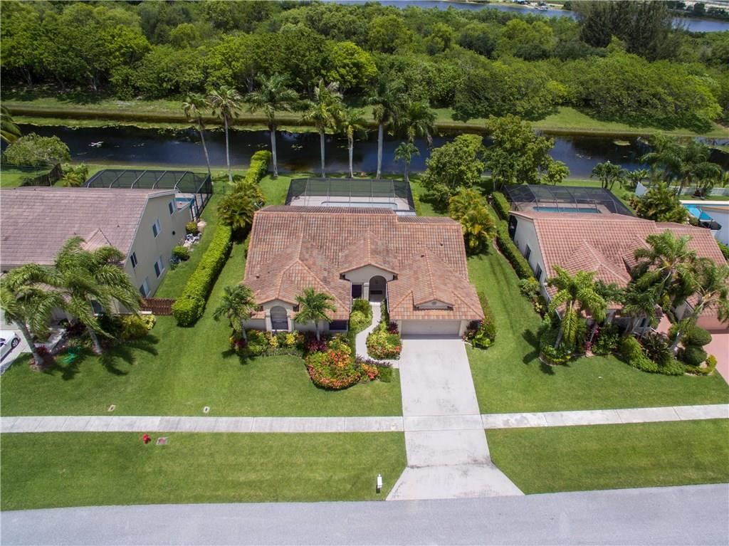 Island Lakes - Residential