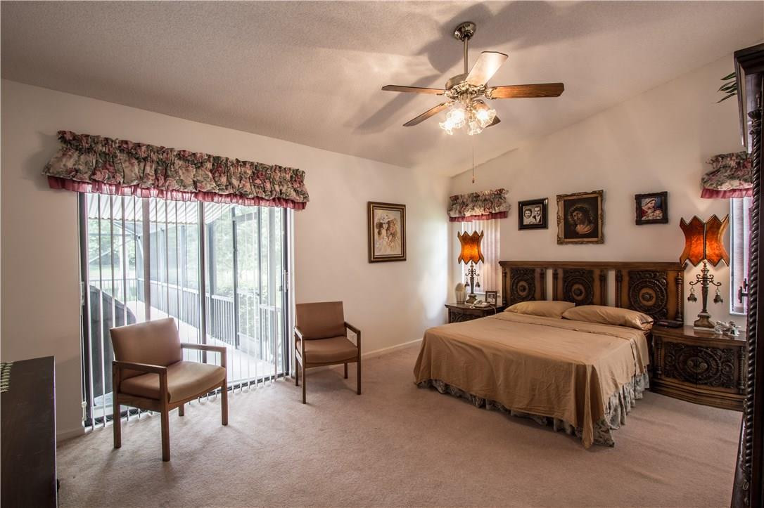 Island Lakes - Residential