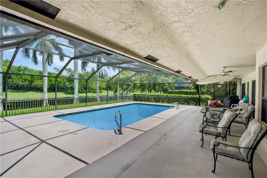 Island Lakes - Residential