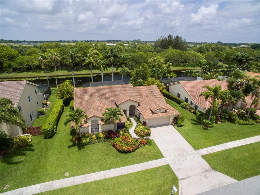 Island Lakes - Residential