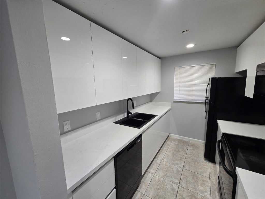 Photo of 1020 Crystal Lake Drive #206, Deerfield Beach, FL 33064 (MLS # F10503397)