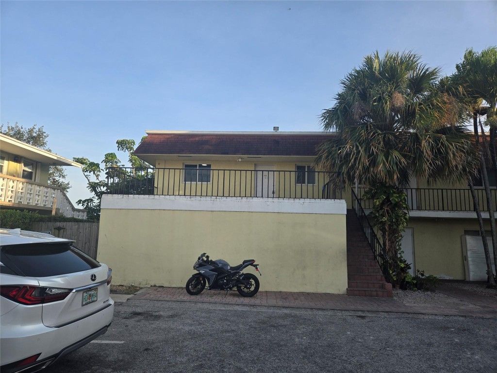 Photo of 1020 Crystal Lake Drive #206, Deerfield Beach, FL 33064 (MLS # F10503397)