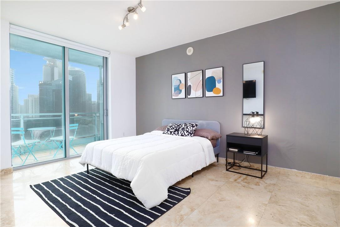 Ivy Condo - Residential Lease