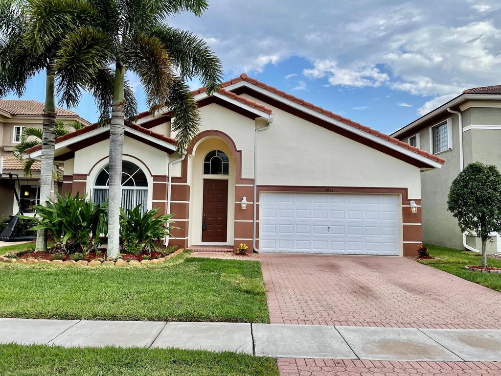 Photo of 9084 Silver Glen Way Way, Lake Worth Beach, FL 33467 (MLS # R10795668)