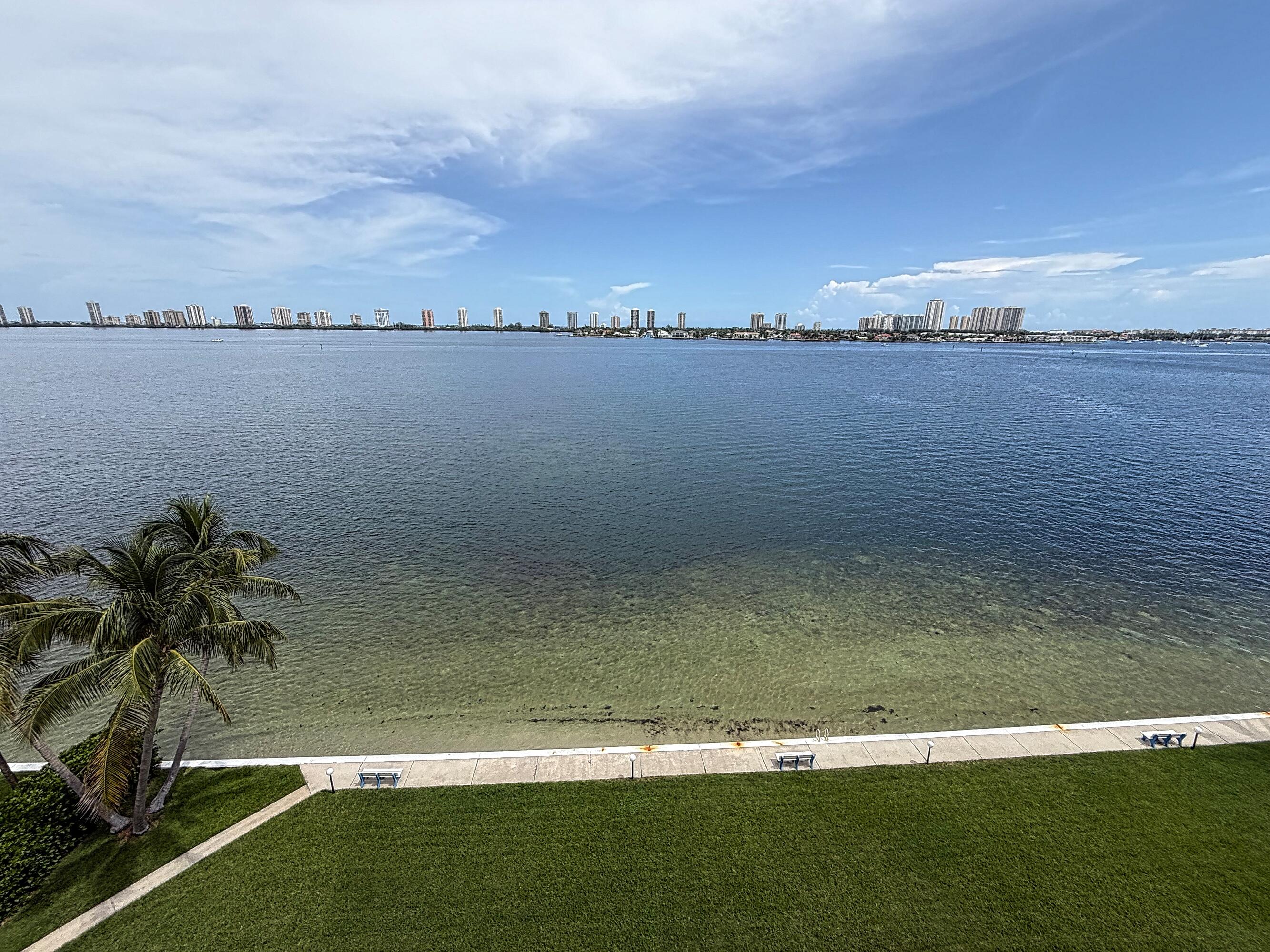 401 Lake Shore Drive 802