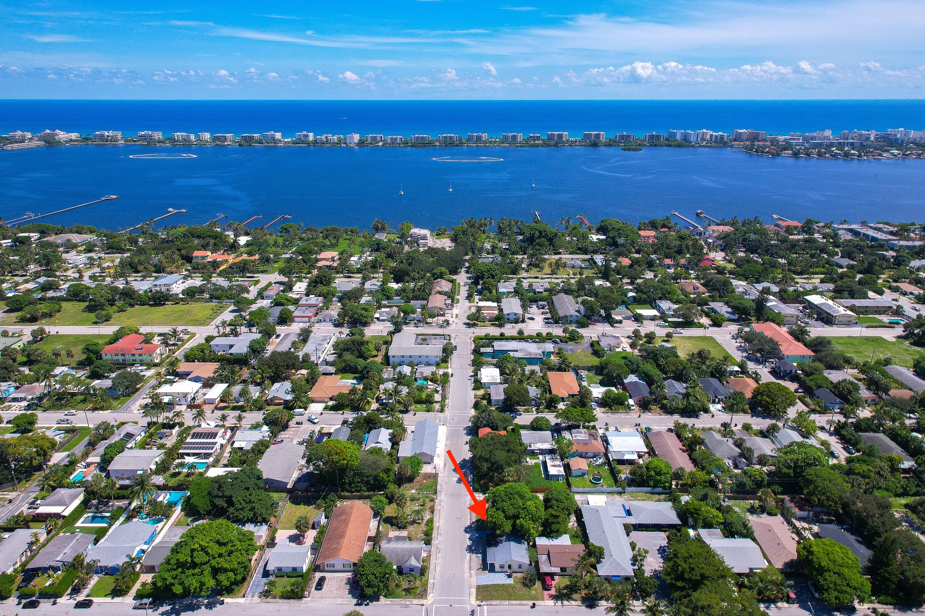1202 S M Street, Lake Worth Beach, FL, 33460/$495,000 1 1202 S M Street