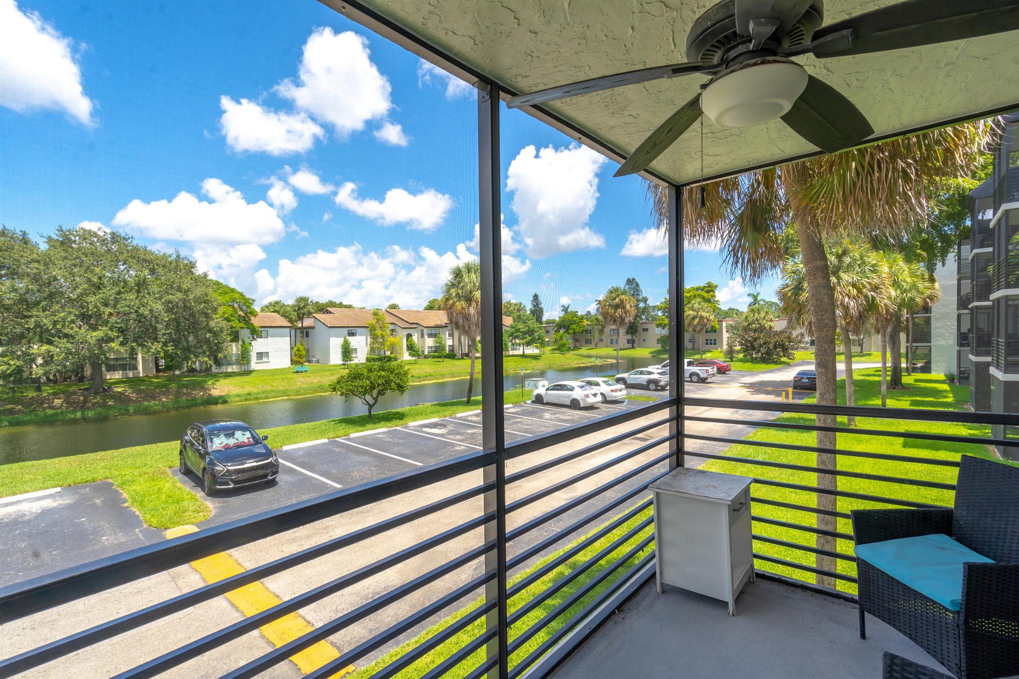 SUNRISE SPRINGS CONDO IV - Residential