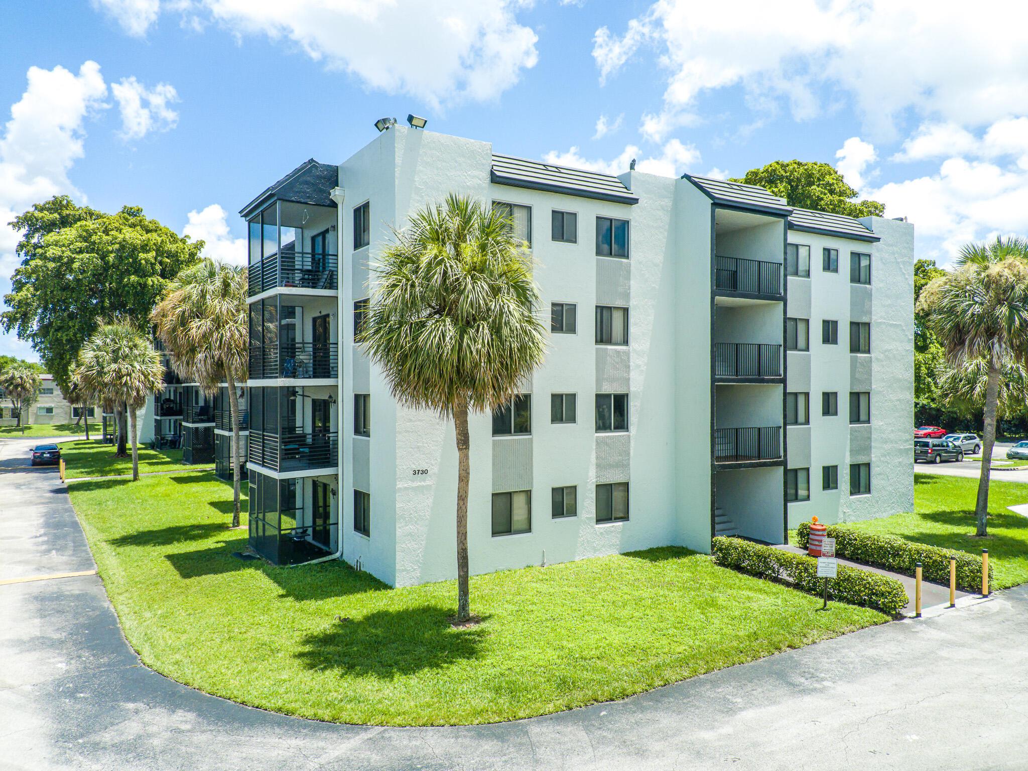 SUNRISE SPRINGS CONDO IV - Residential