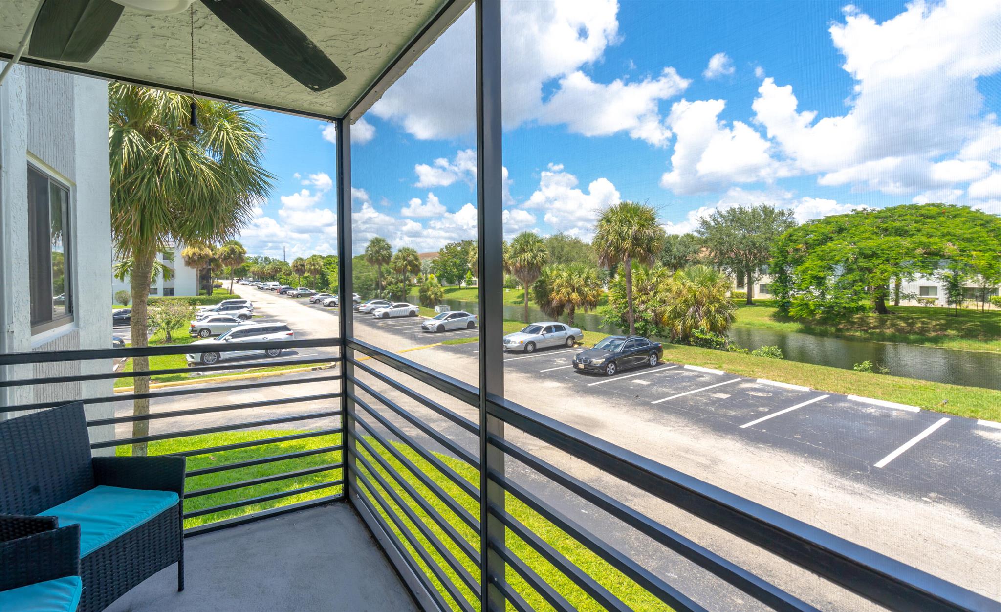SUNRISE SPRINGS CONDO IV - Residential