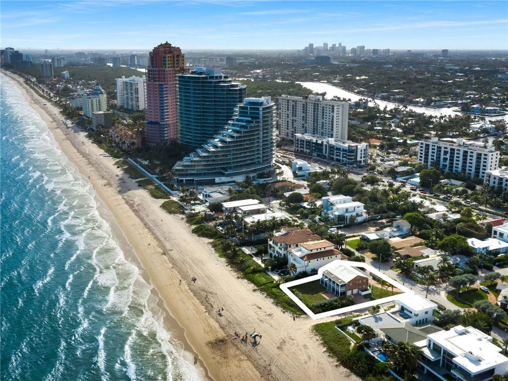 LAUDERDALE BEACH - Land