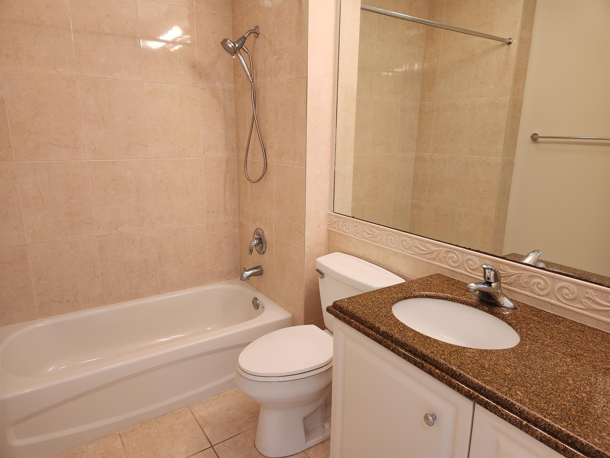 Harbour Isle East - Residential Lease