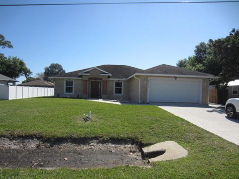 4702 Seagrape Drive Fort Pierce FL 34982
