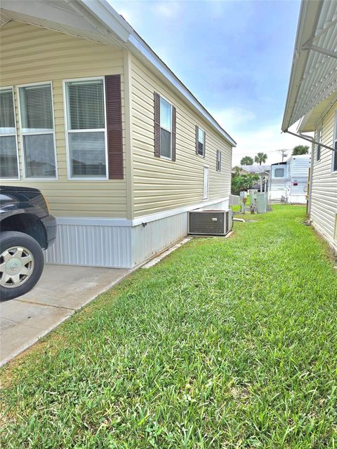 A home in Okeechobee