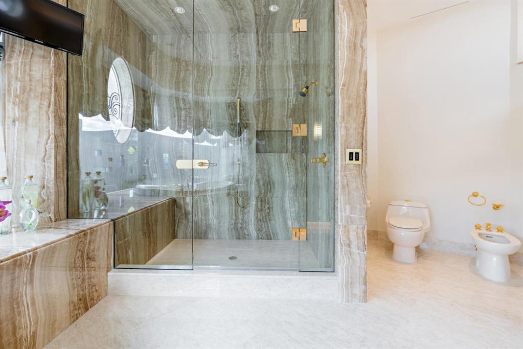 CASSEEKEY ISLAND AT JONAT - Residential