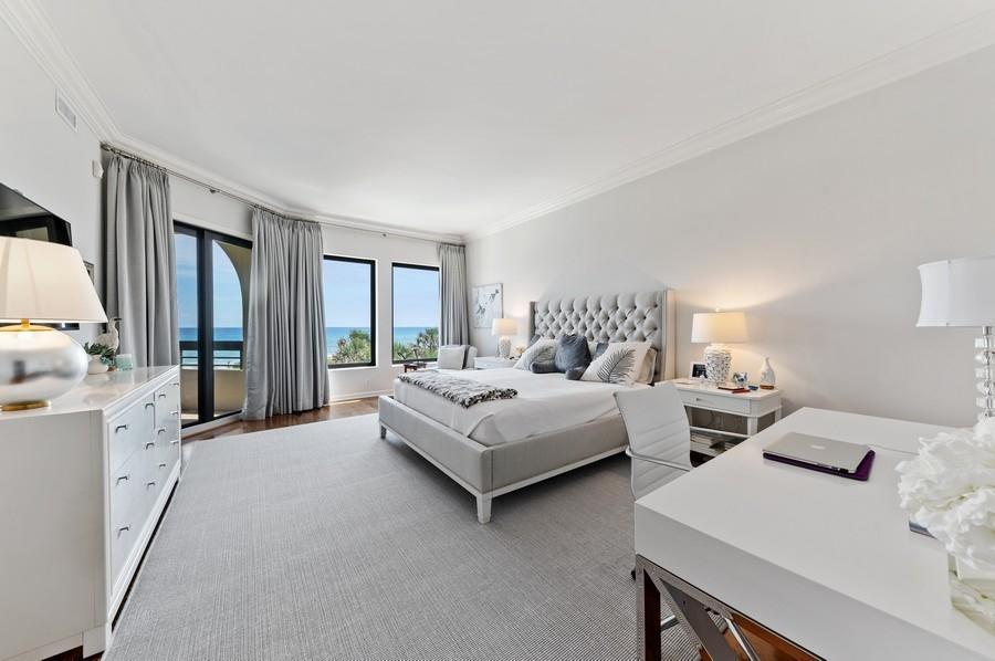 EL CORTIJO CONDO - Residential