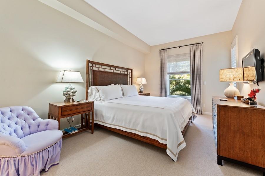 EL CORTIJO CONDO - Residential