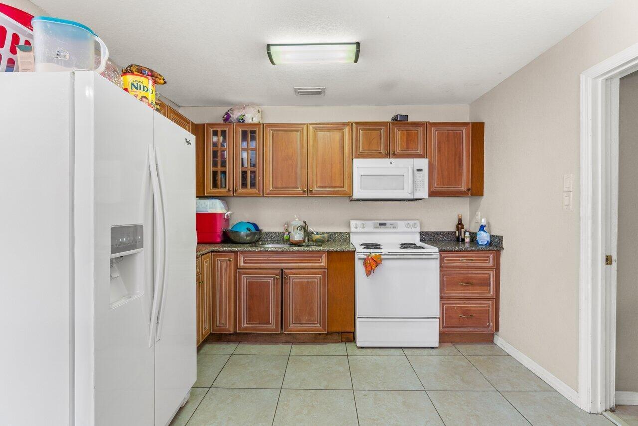 GREENACRES 2 - Residential Income