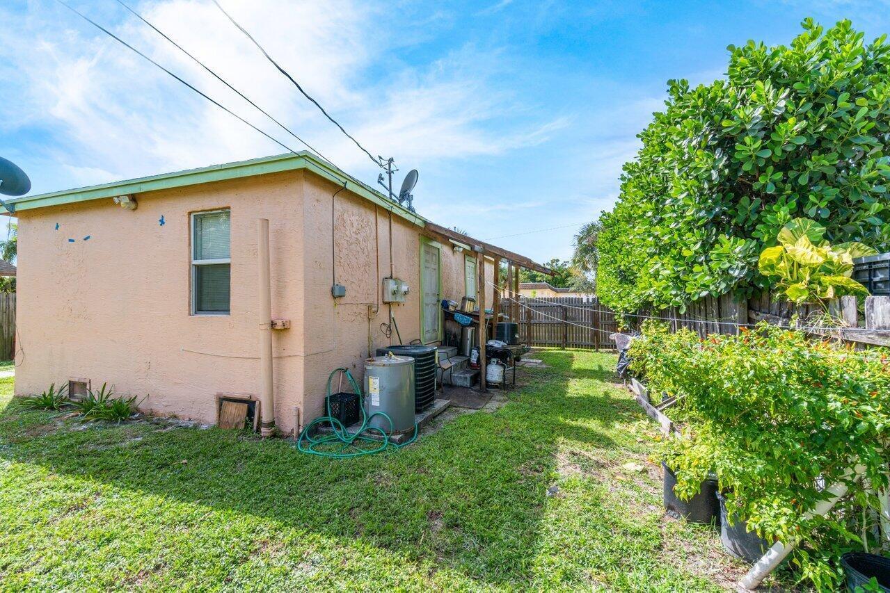 GREENACRES 2 - Residential Income