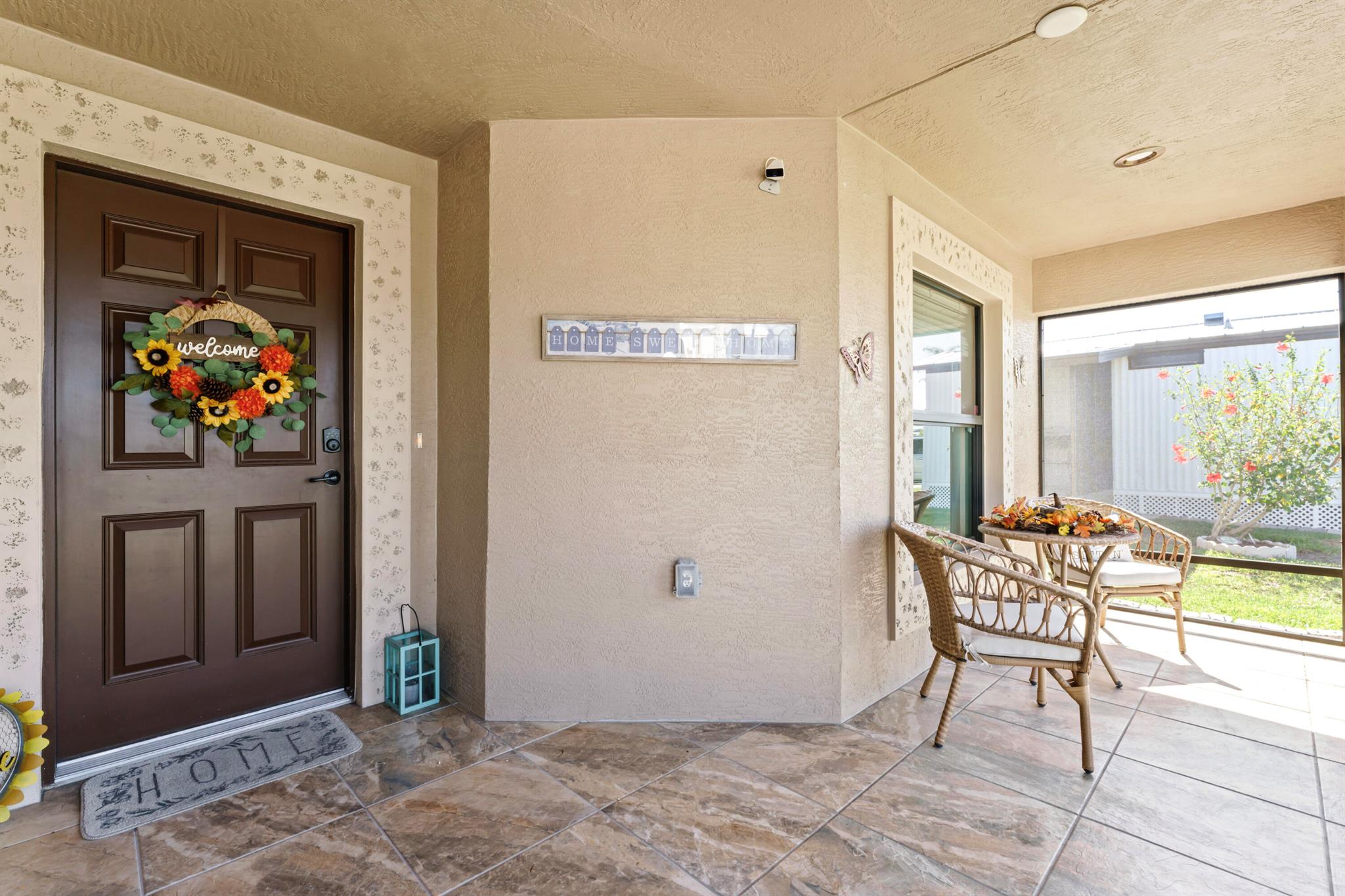 View photos, virtual tours, details... 14423 Dalia Avenue