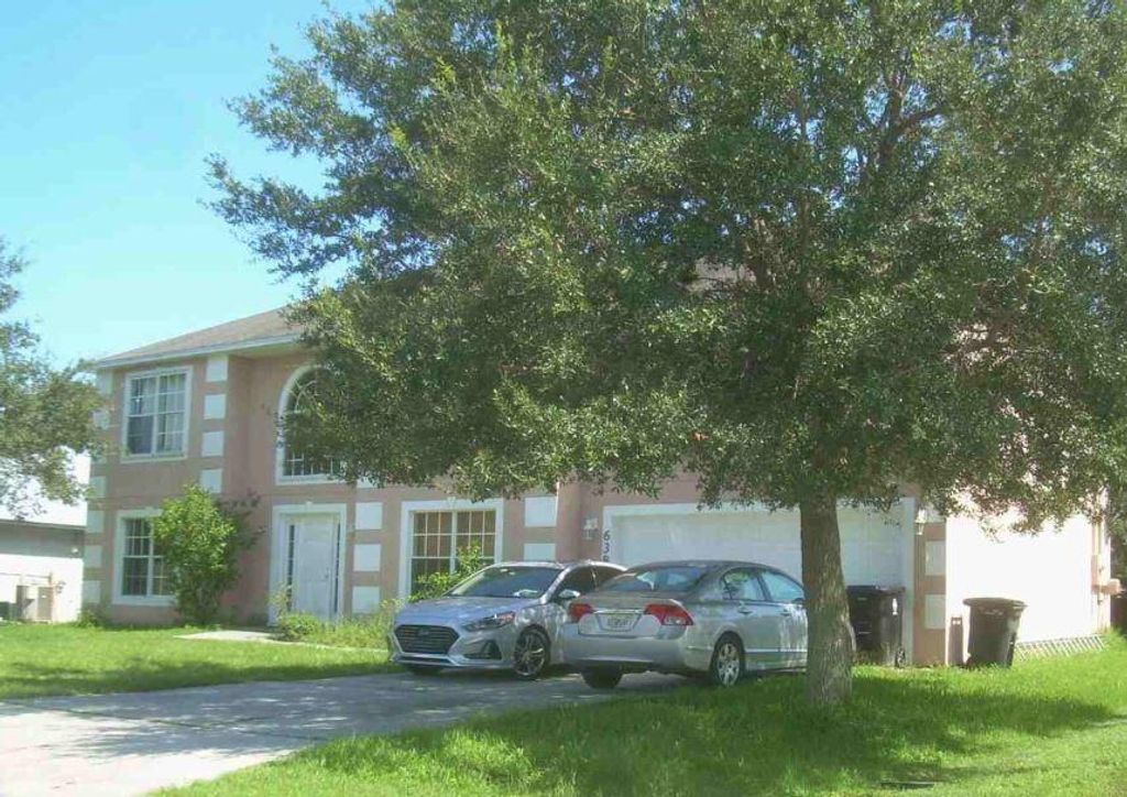 Photo of 638 SE Capon Terrace, Port St Lucie, FL 34983 (MLS # R10917370)