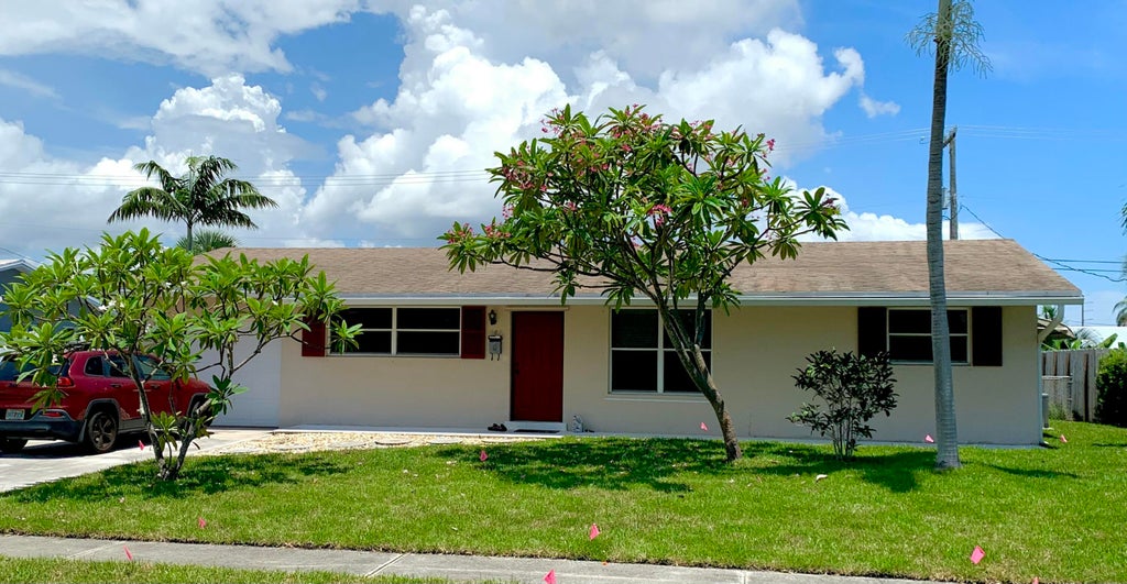 Photo of 243 SW 4th Street, Boca Raton, FL 33432 (MLS # B26088595)