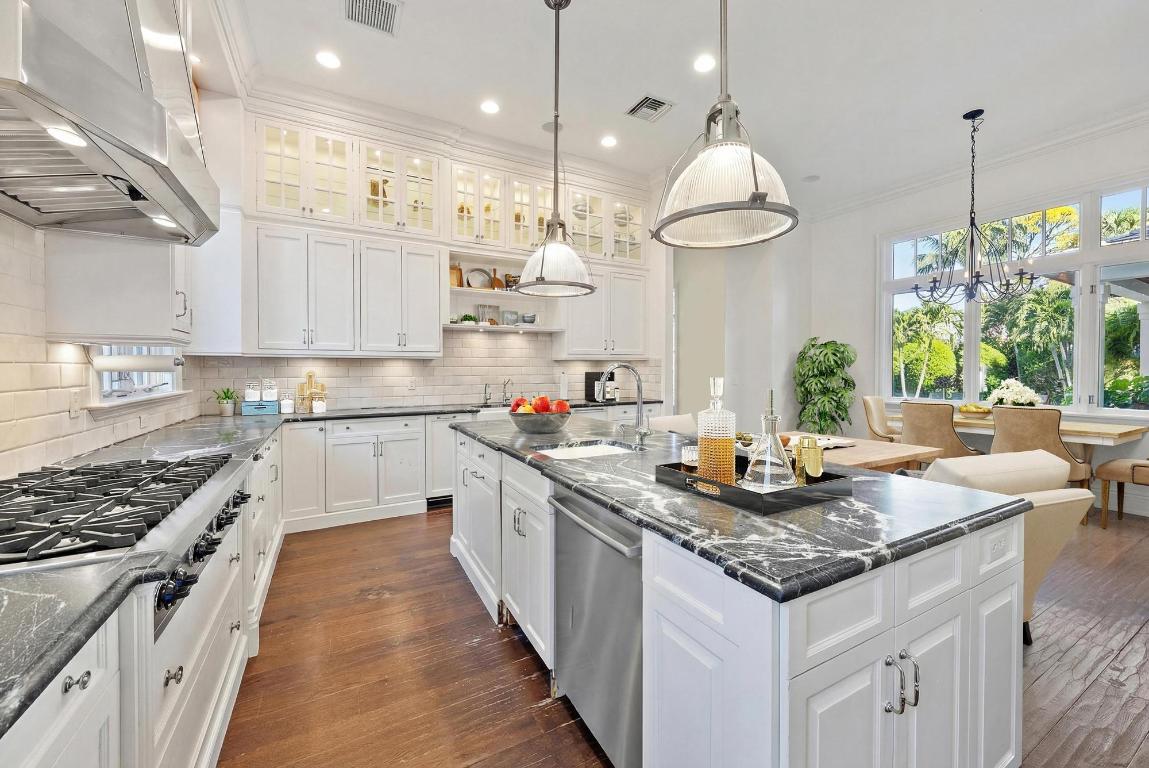 BEARS CLUB - Residential