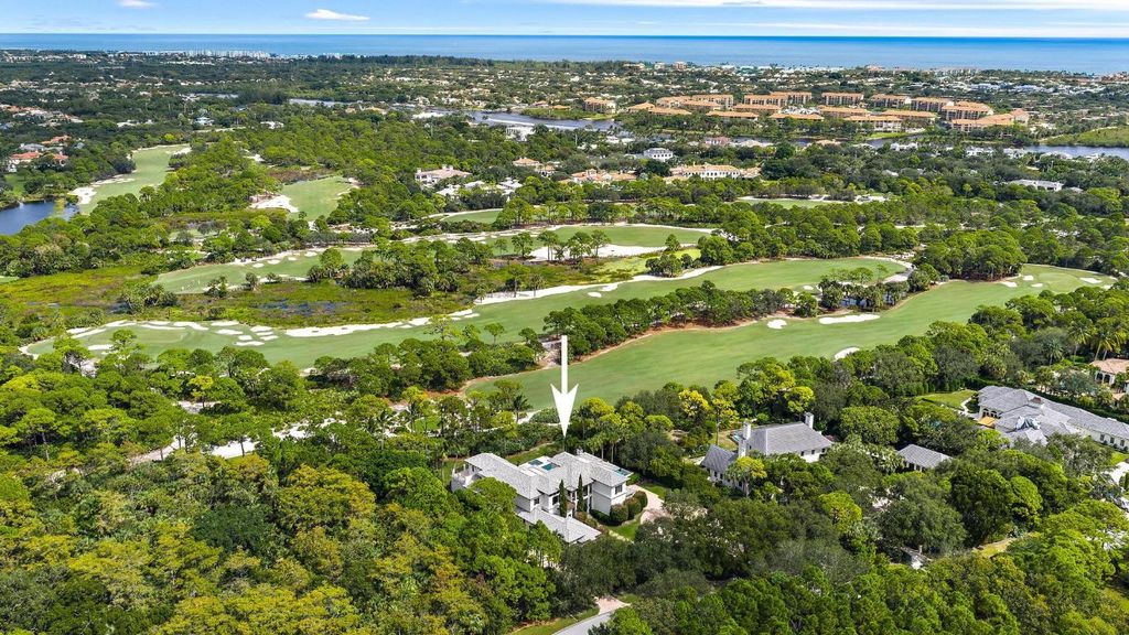 Photo of 156 Bears Club Drive, Jupiter, FL 33477 (MLS # R11158041)