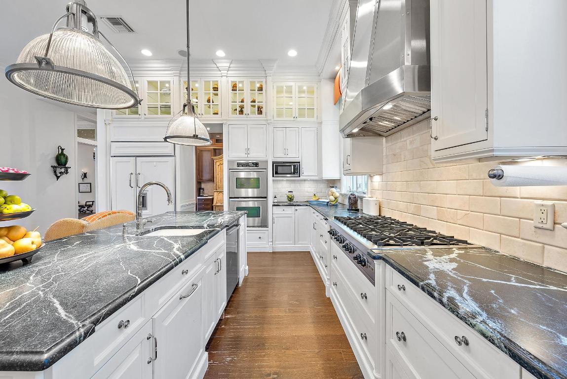 BEARS CLUB - Residential