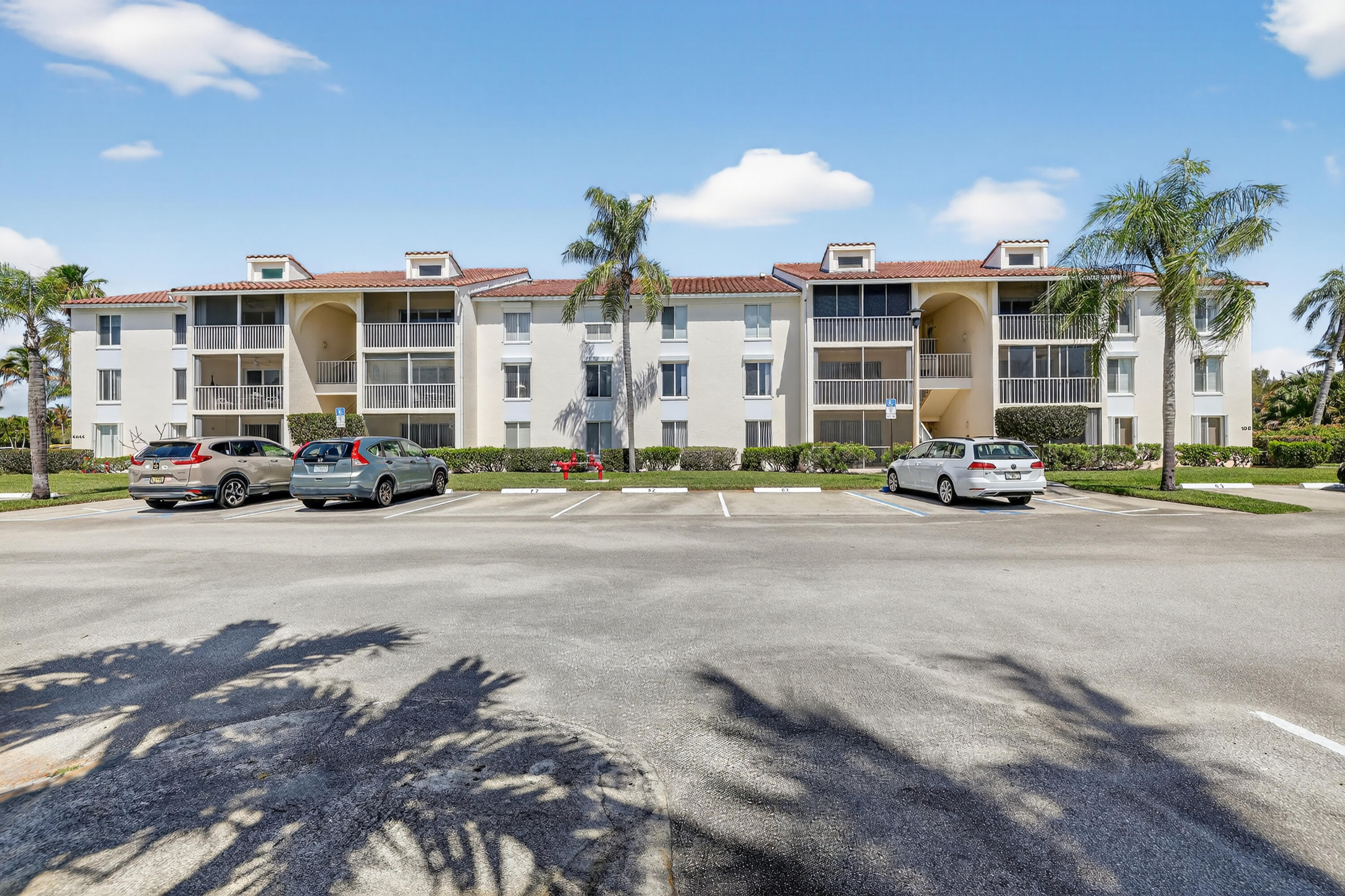 JENSEN BEACH CLUB CONDO - Residential