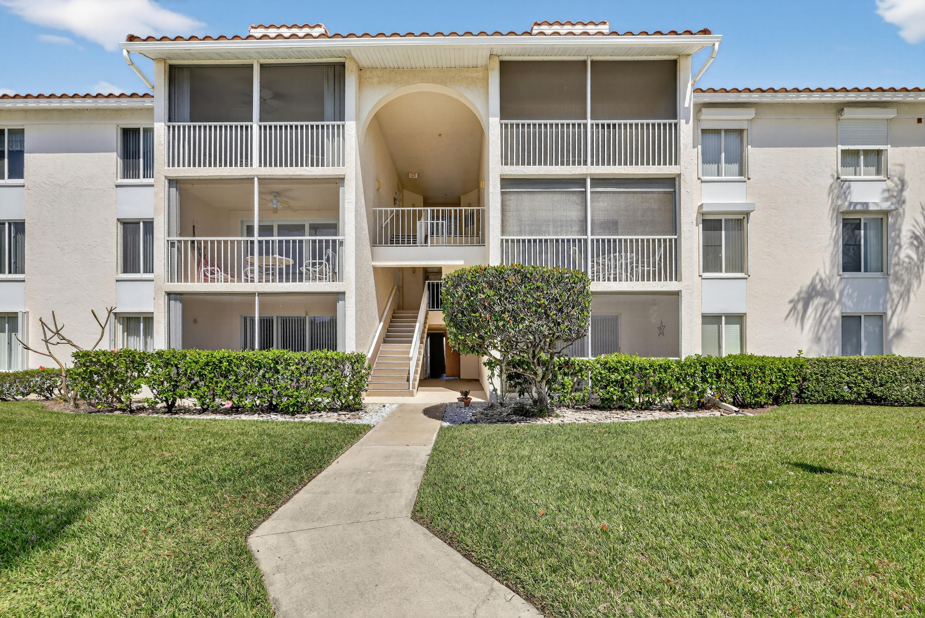 JENSEN BEACH CLUB CONDO - Residential