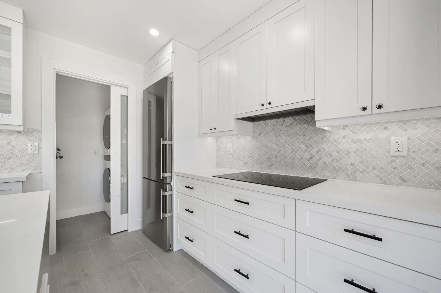 Hollywood Lakes Sec 1-32 - Residential