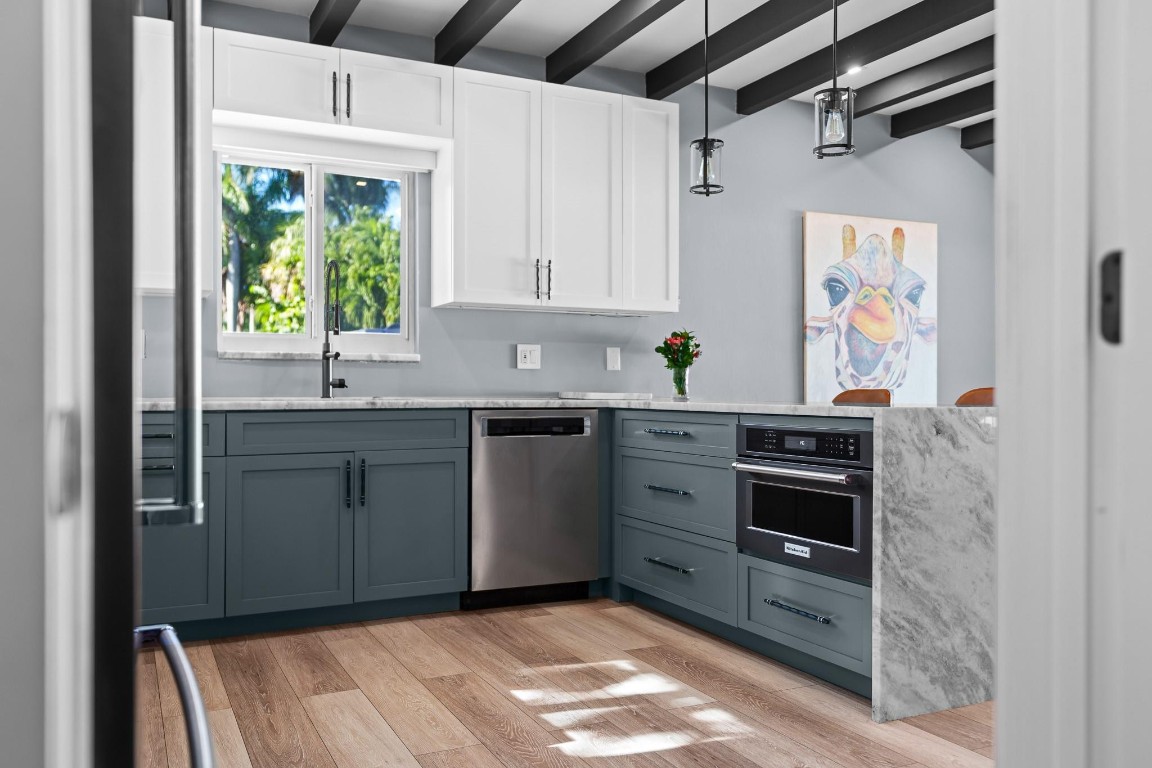 Hillbrook 30-4 B - Residential