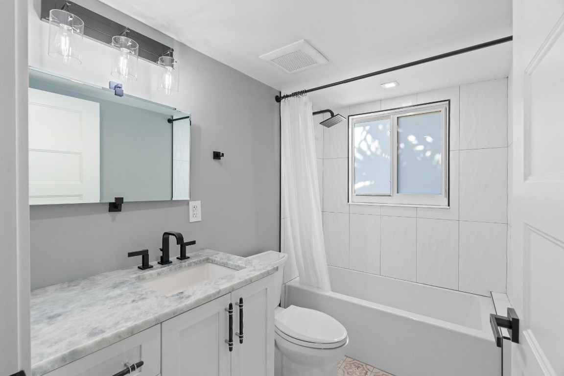 Hillbrook 30-4 B - Residential