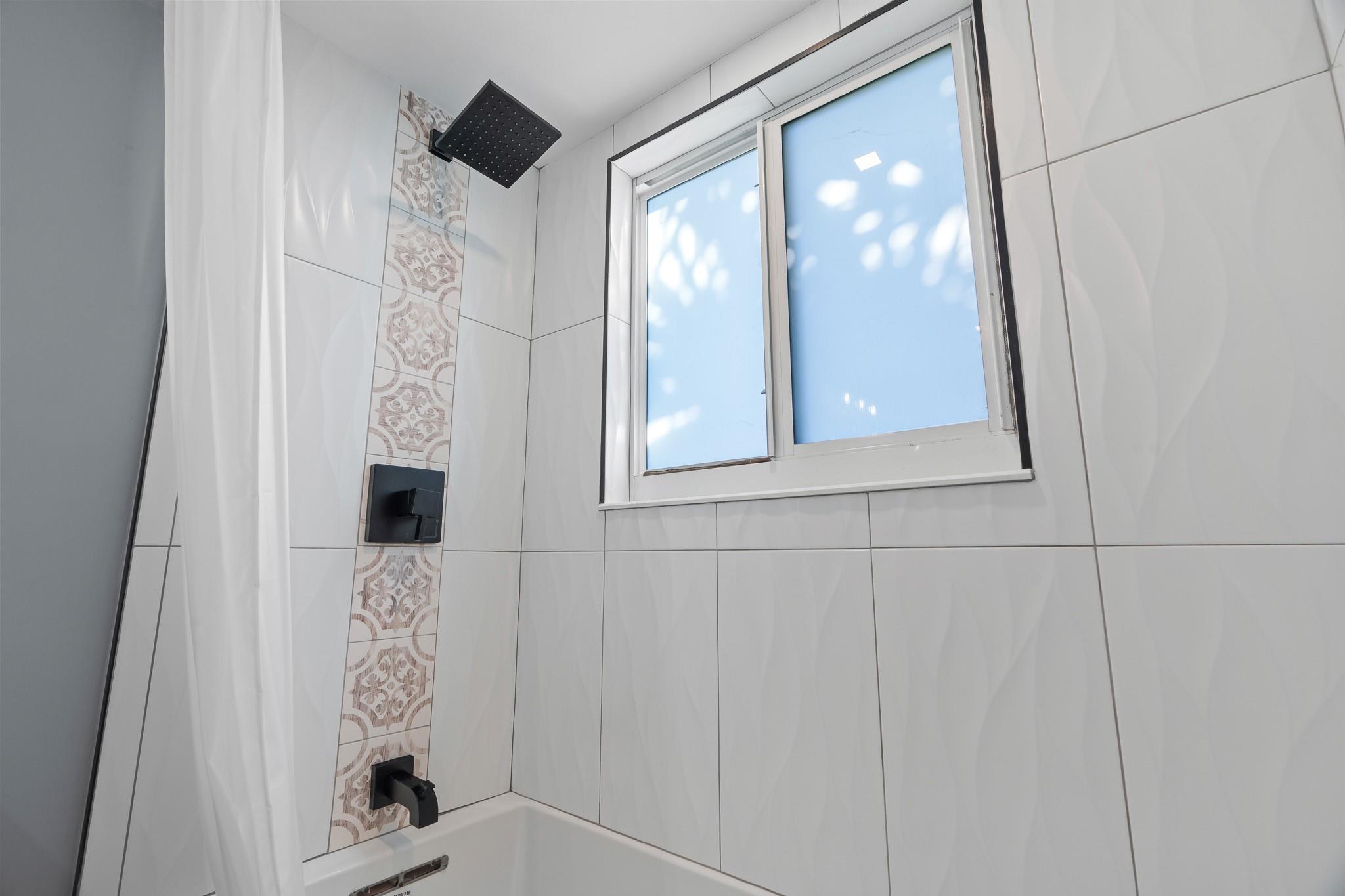 Hillbrook 30-4 B - Residential