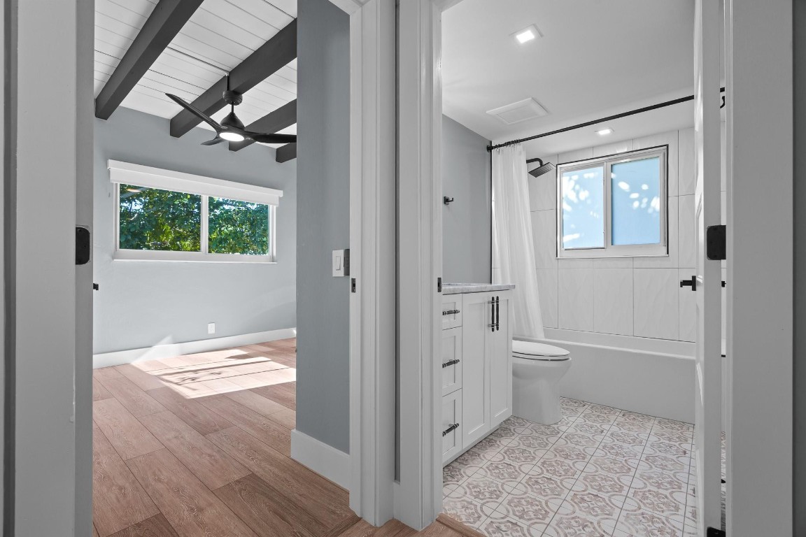 Hillbrook 30-4 B - Residential