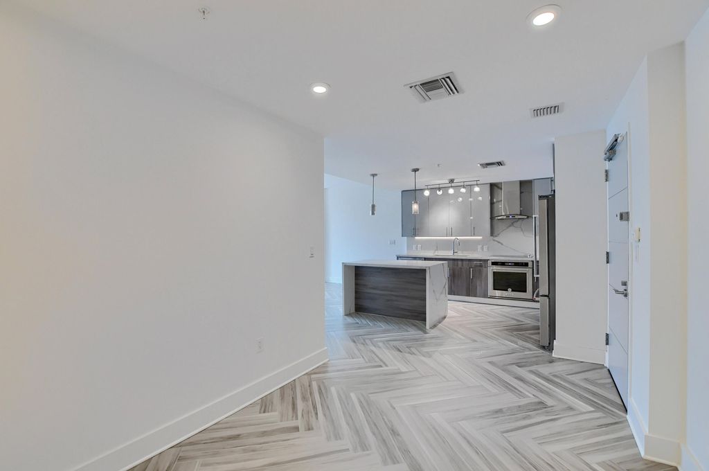 Photo of 236 SE 5th Avenue #205, Delray Beach, FL 33483 (MLS # B26042605)