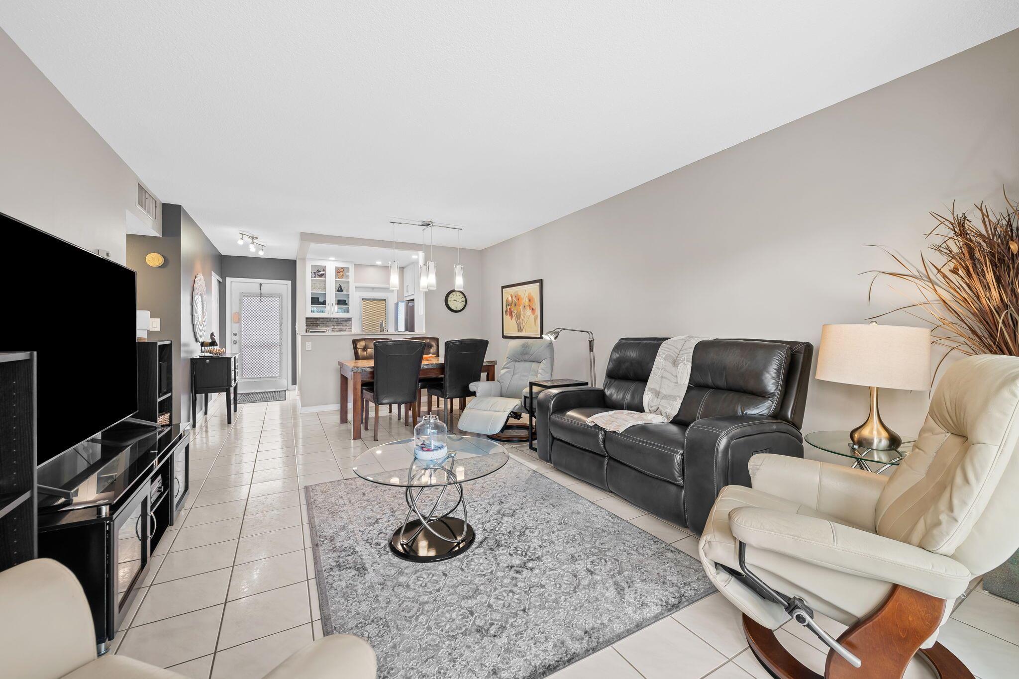 Lauderhill East - Residential