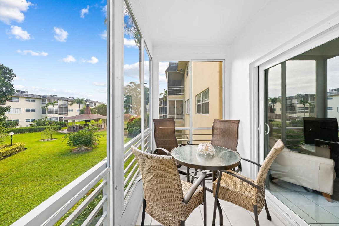 4331 NW 16th Street 202