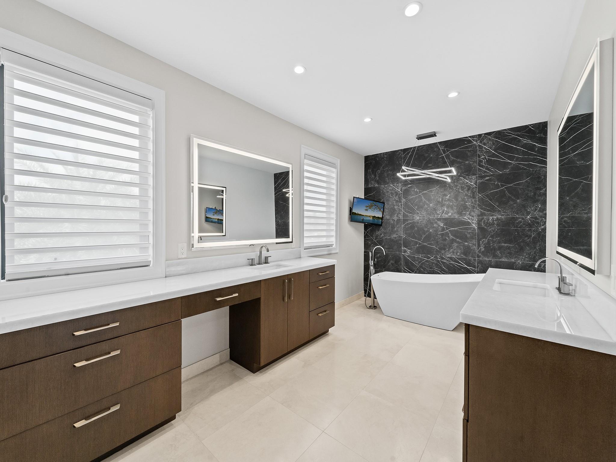 CORAL RIDGE - Residential