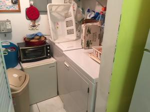 PINE RIDGE SOUTH III COND - Residential Lease