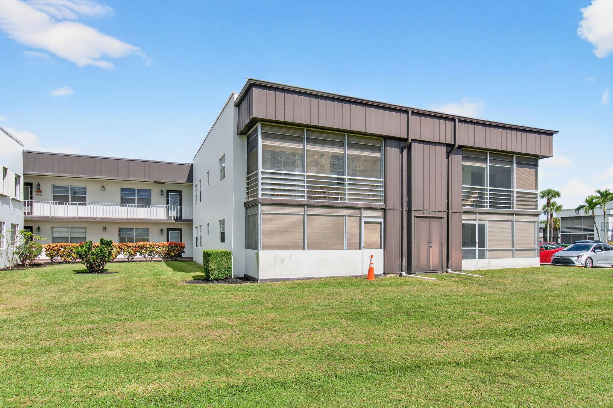 KINGS POINT - Residential