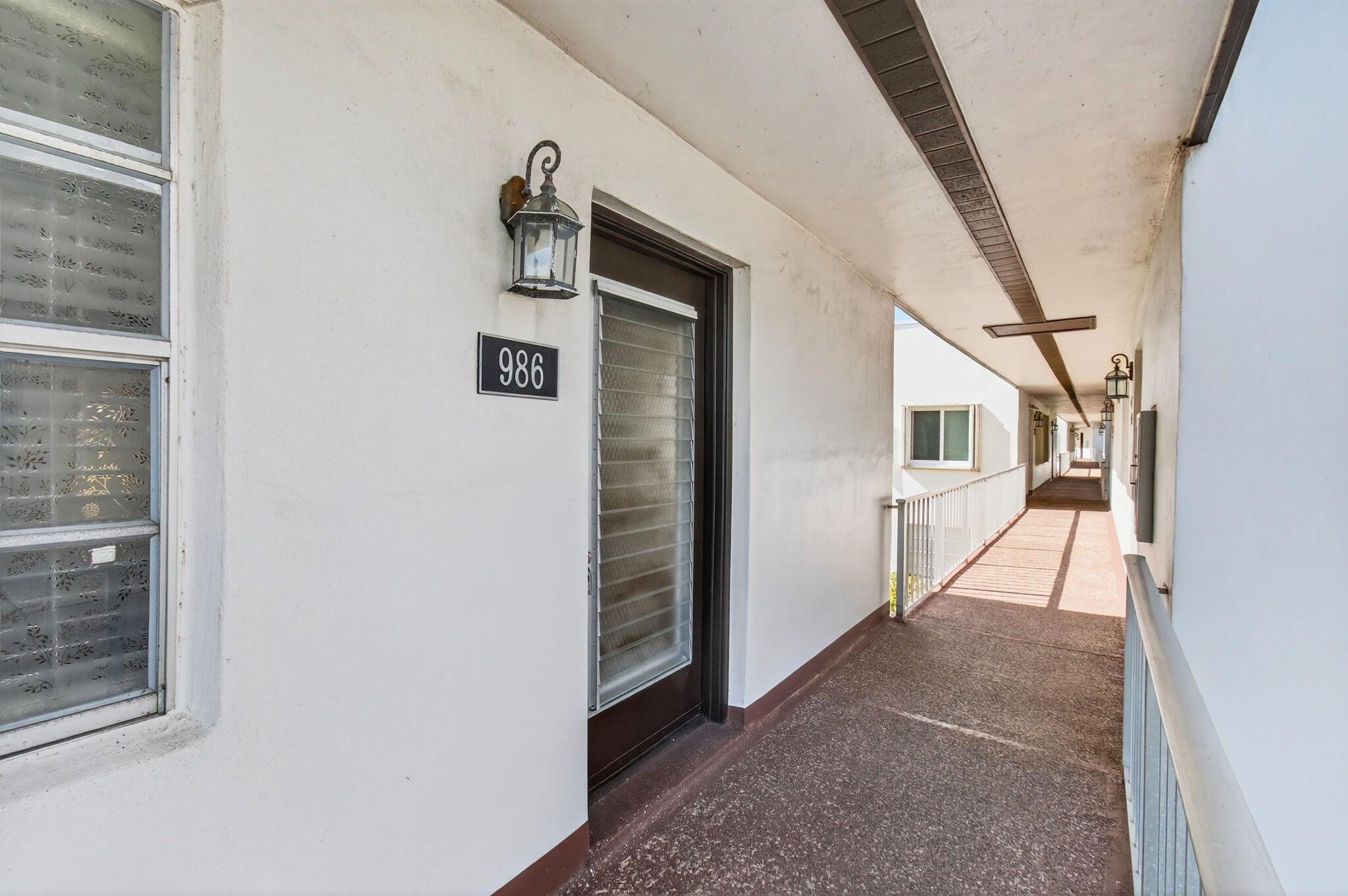 KINGS POINT - Residential