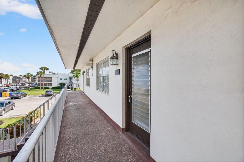 Photo of 986 Normandy U, Delray Beach, FL 33484 (MLS # R11141109)