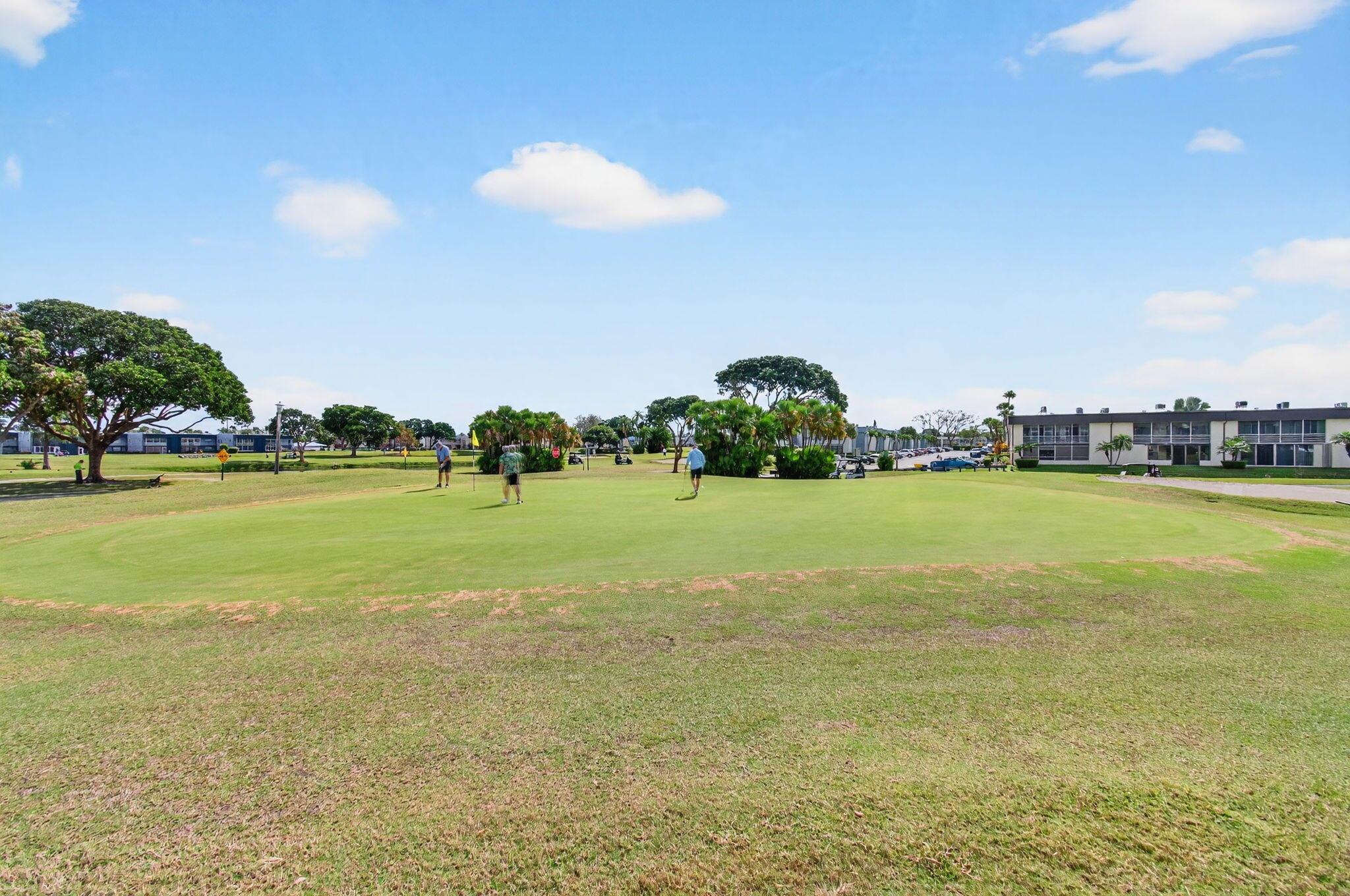 KINGS POINT - Residential