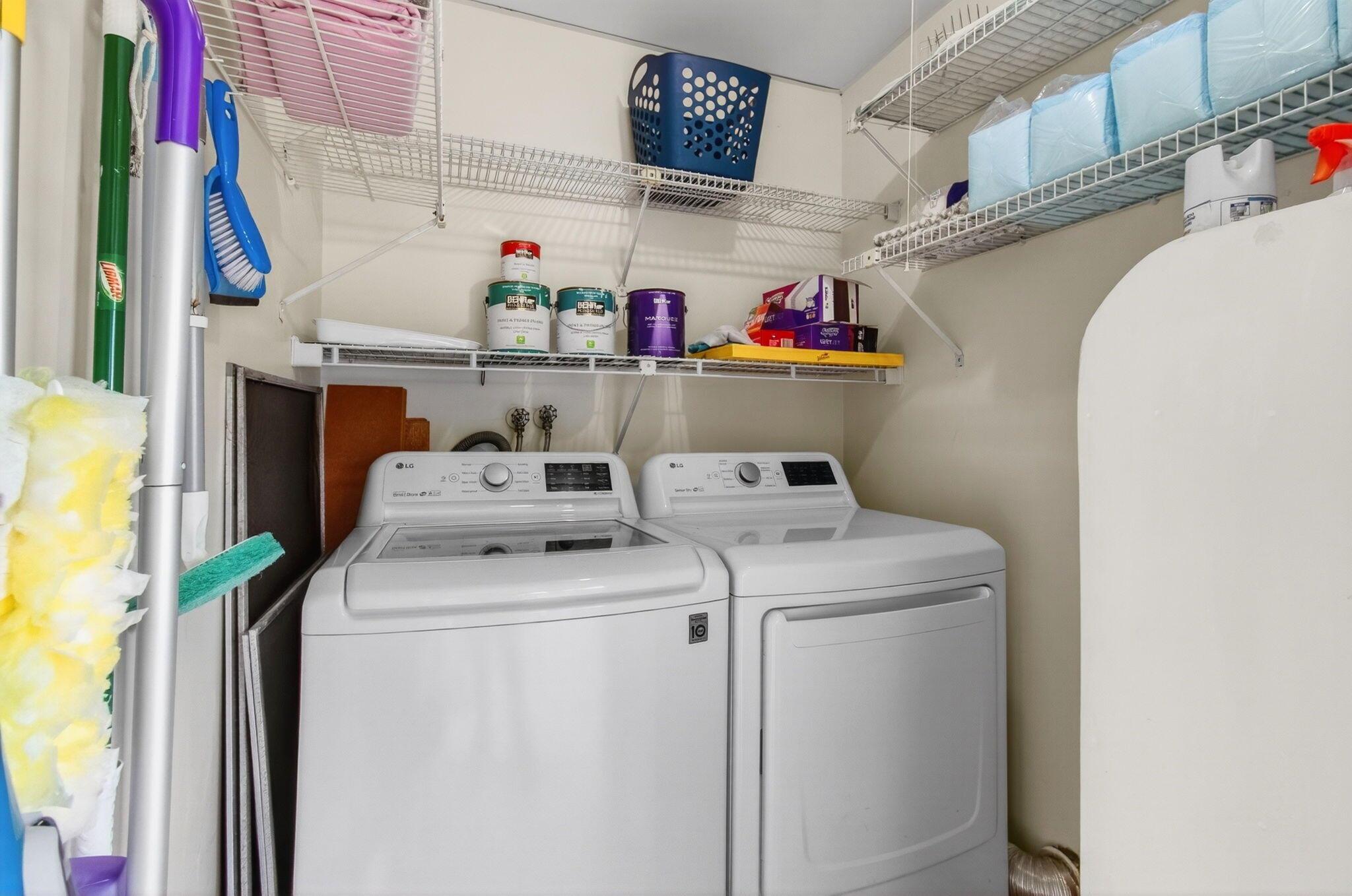 KINGS POINT - Residential