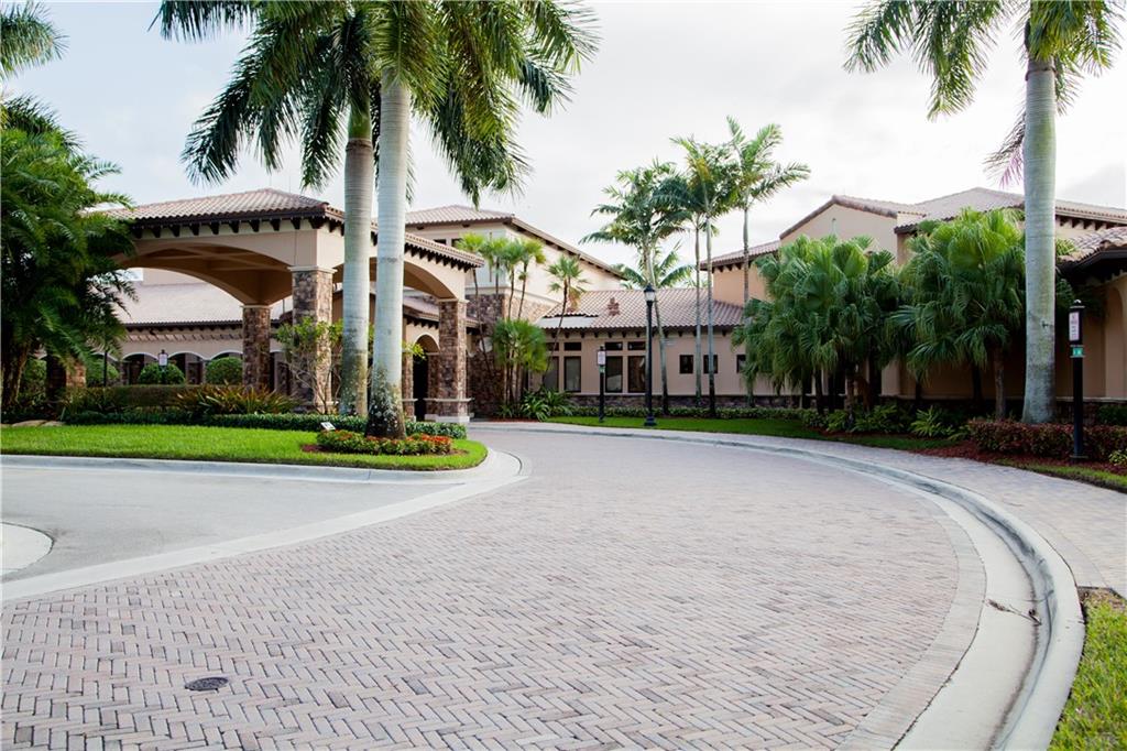 Heron Bay - Residential